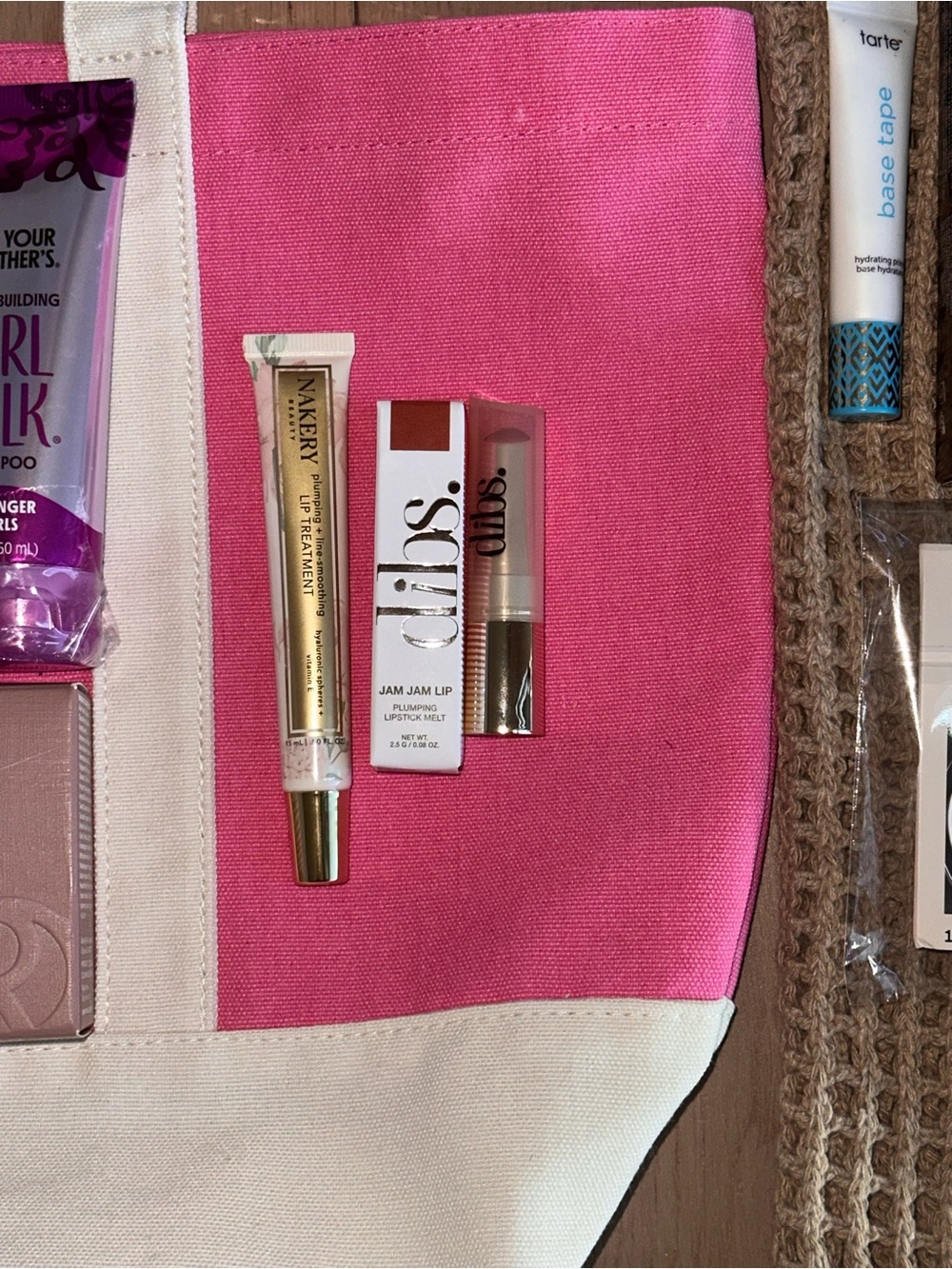 *RESERVED FOR JIGOLD* Resellers 41 Piece Beauty Bundle - Picture 8 of 16